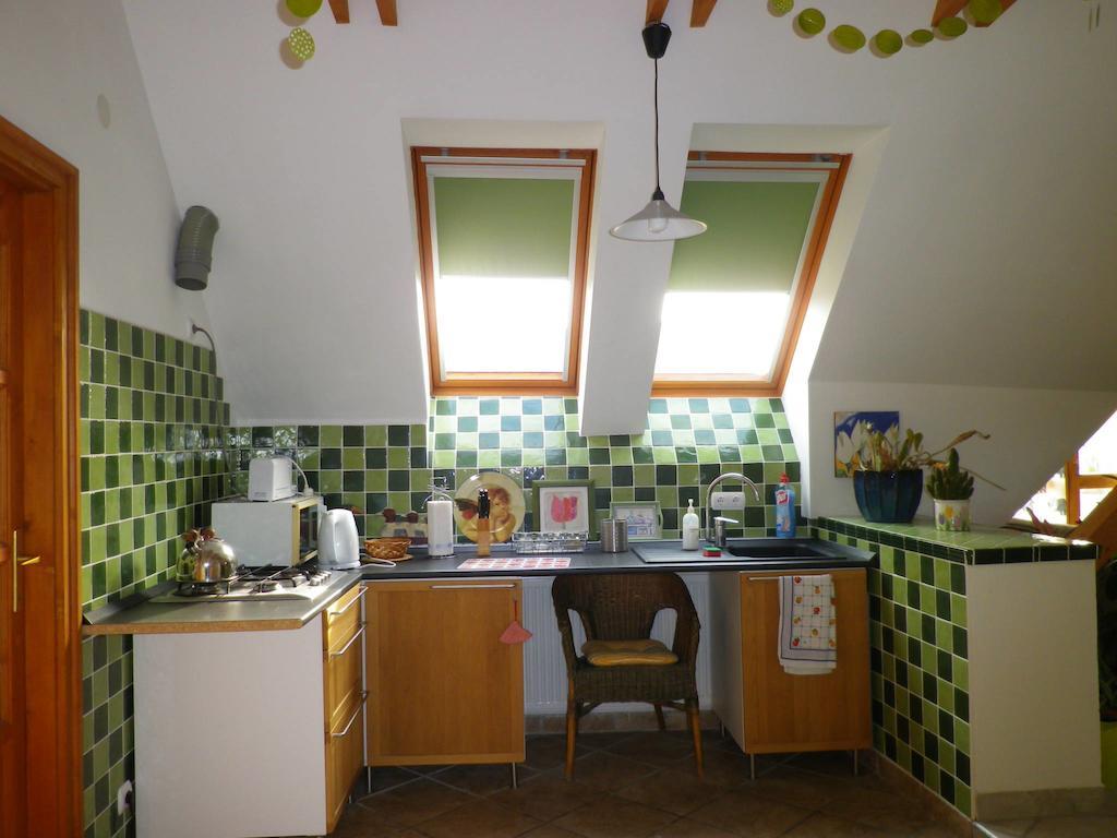 Kiralyszeke Apartman Erlau Zimmer foto